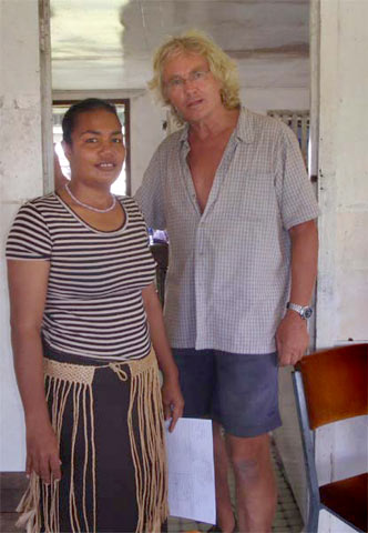 Sia & Frans, Niuatoputapu, Tonga